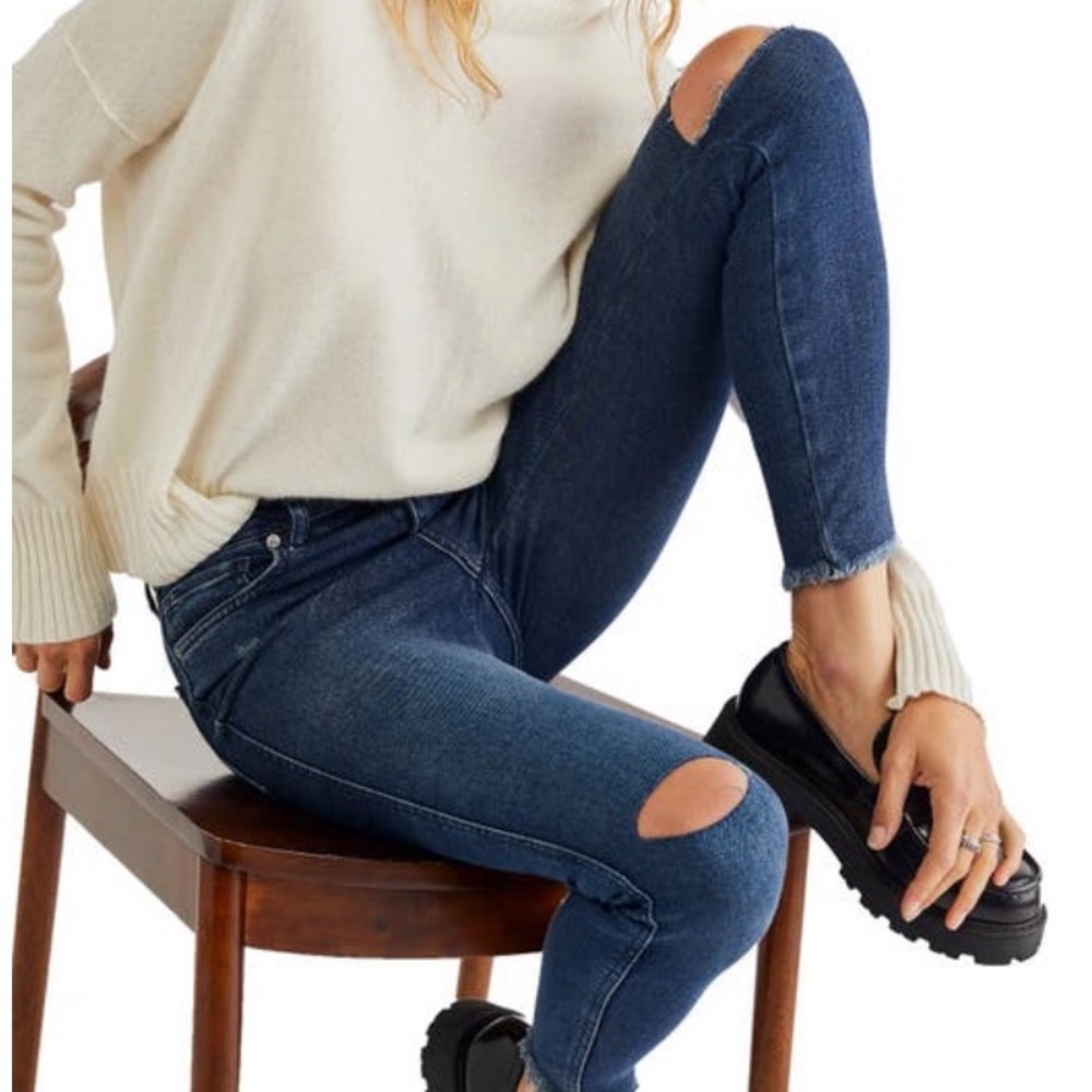 Free People High Rise Frayed Hem Skinny Jegging